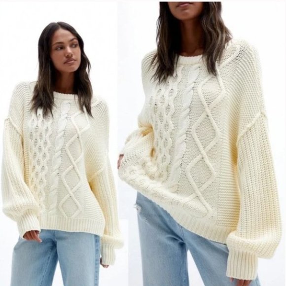 Free People Dream Cable Crew Pullover Sweater Oversized Cream NWT - Picture 6 of 16